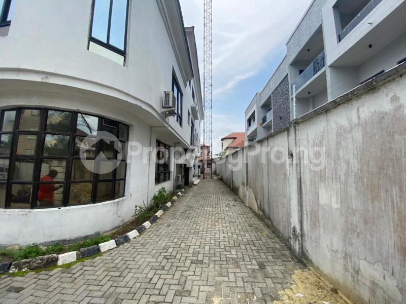 10 bedroom House for sale   Lekki Phase 1 Lekki Lagos