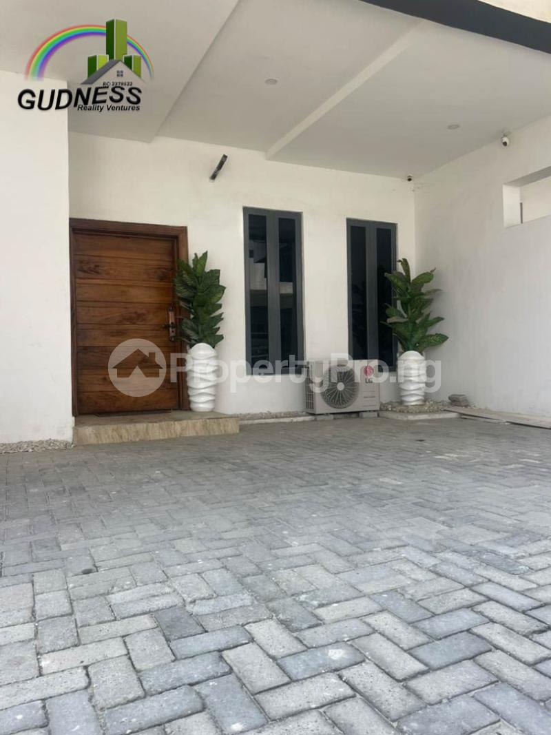 4 bedroom House for sale Ikota Lekki Lagos