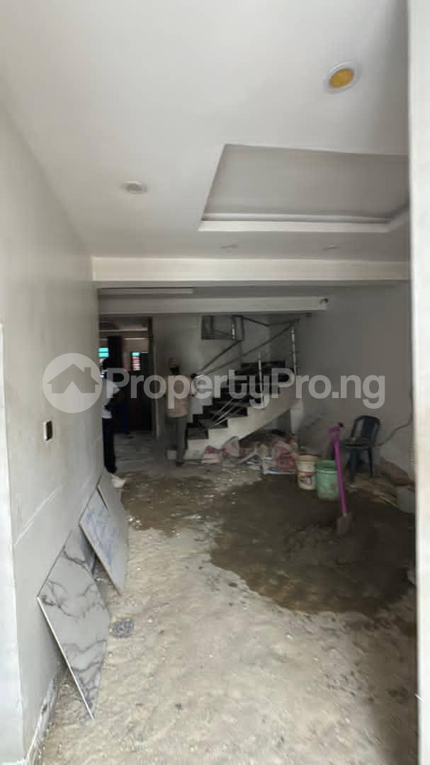 4 bedroom House for rent Olaleye New Town, Iponrin Surulere Lagos