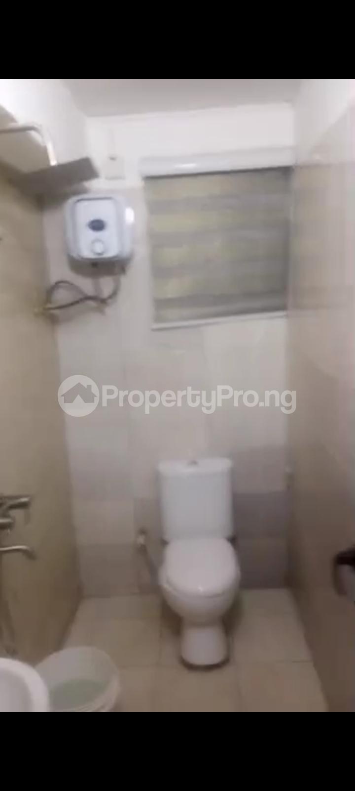 Flat / Apartment for rent Ogunlana Surulere Lagos