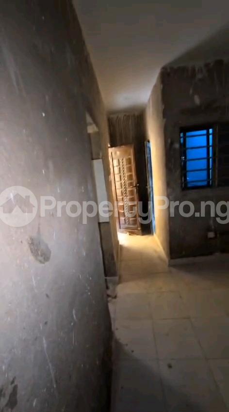 Flat / Apartment for rent Onipanu Shomolu Lagos