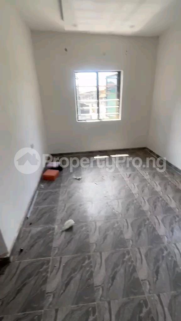 1 bedroom Flat / Apartment for rent Off Pedro Road, Shomolu, Lagos Shomolu Shomolu Lagos