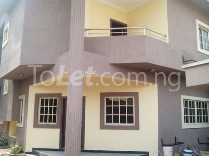 4 bedroom House for rent Olasunkanmi Street Ketu Kosofe/Ikosi Lagos