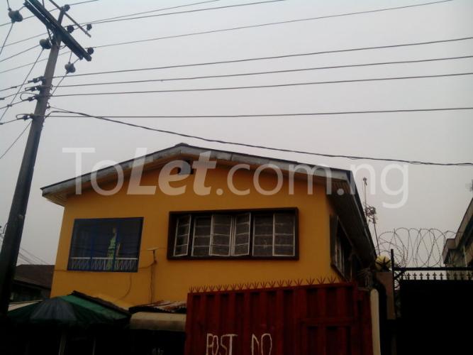 3 bedroom Flat / Apartment for rent 2, Ogundare Street Off Nuru Oniwo Surulere Surulere Lagos - 0
