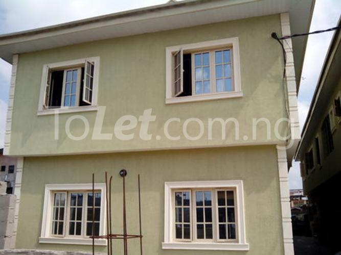 2 bedroom Flat / Apartment for rent Animashaun Off Ojo Street, Akoka Yaba Yaba Lagos