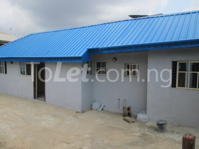 1 bedroom Flat / Apartment for rent Sanni Adele. Ajao Estate Oshodi Expressway Oshodi Lagos