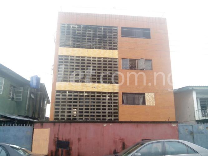 Commercial Property for rent No 6, Karimu Ikotun Oyadiran Estate Yaba Yaba Lagos