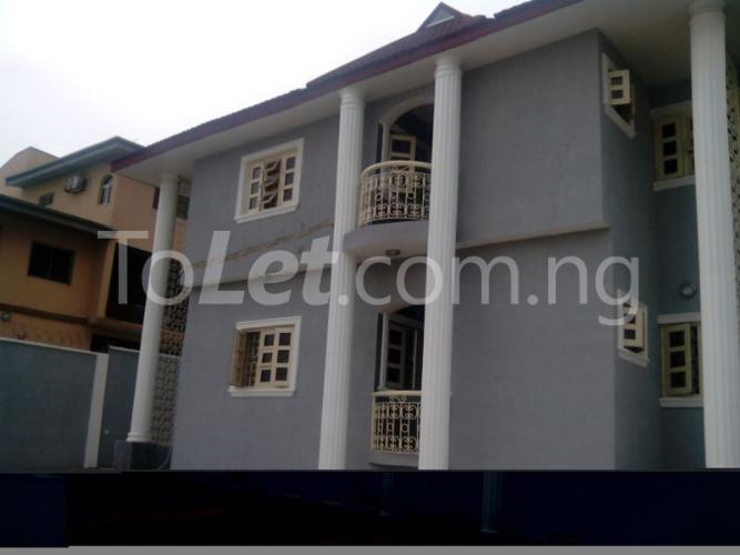 3 bedroom Flat / Apartment for rent Modupe Adegoke Close Ketu Kosofe/Ikosi Lagos