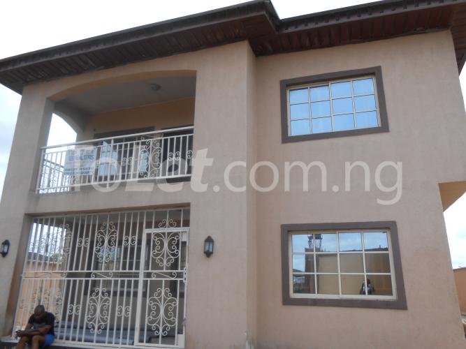 3 bedroom Flat / Apartment for rent Rotimi Ilesanmi Street, Boundry,majek Bus Stop Ajah Ibeju-Lekki Lagos