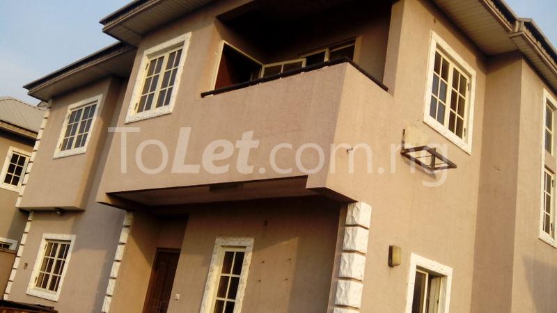 4 bedroom House for rent Ferrado Court Estate Gbagada Gbagada Lagos