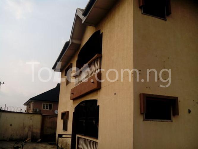3 bedroom Flat / Apartment for rent Adetola Street Ojodu Ojodu Lagos