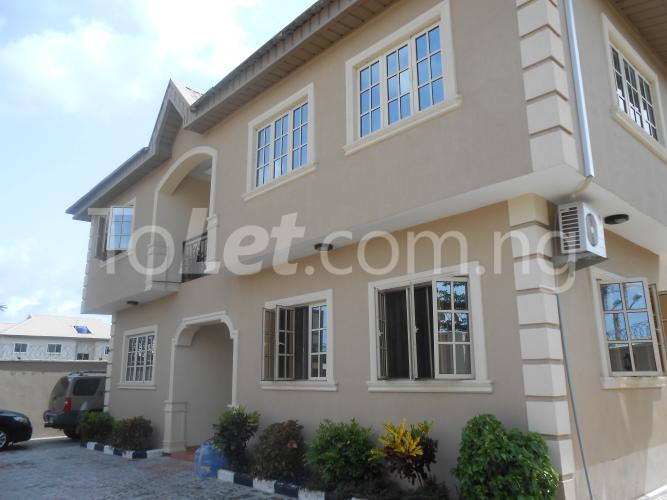 3 bedroom Flat / Apartment for rent 25 Adekunle Sule Street Idiagbon Town, Sangotedo Ajah Ibeju-Lekki Lagos