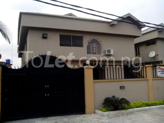1 bedroom Flat / Apartment for rent No 11, Salaudeen Akanu Street Ogudu Ogudu Lagos
