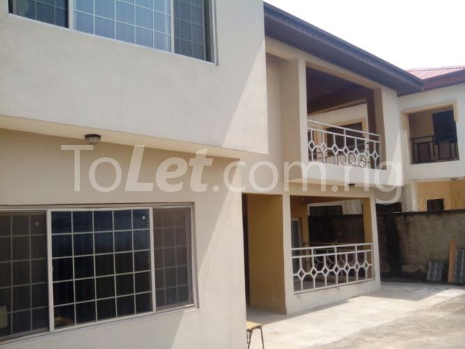 6 bedroom House for rent No 14, Alhaji Toyibat Gbagada Gbagada Lagos
