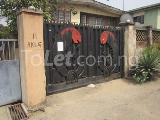 3 bedroom Flat / Apartment for rent Idowu Layemo Street Ketu Kosofe/Ikosi Lagos