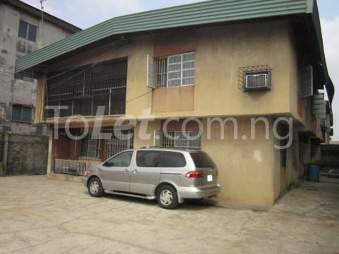 3 bedroom Flat / Apartment for rent 4, Olorunosebi Street Off Olorunlogbon Street Ketu Ketu Kosofe/Ikosi Lagos