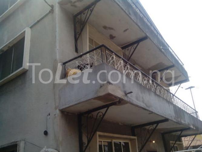 2 bedroom Flat / Apartment for rent 6, Ajayi Streetoff Barikisu Iyede Yaba Yaba Lagos
