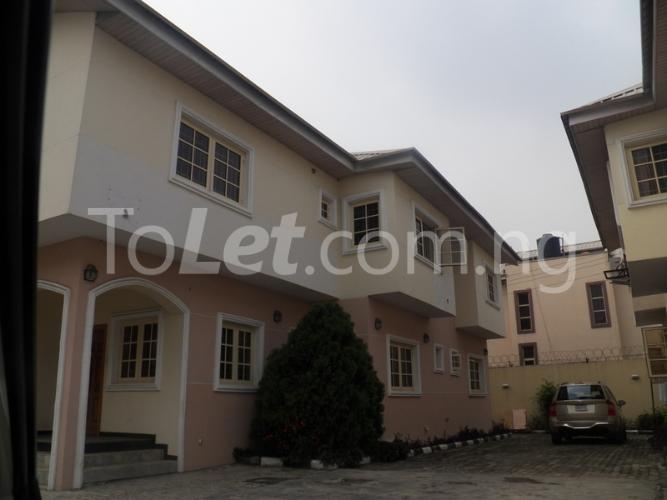4 bedroom House for rent Rivier Court, Princely Road, Victoria island Victoria Island Lagos
