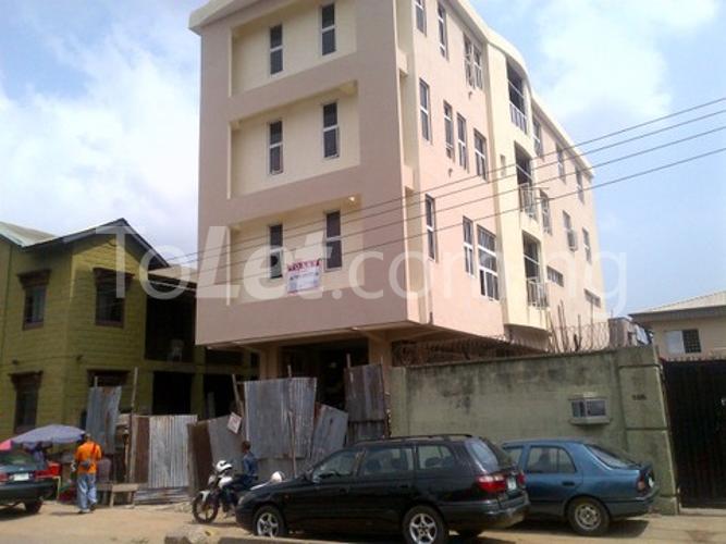 Commercial Property for rent 108, Herbert Macaulay Yaba Yaba Lagos