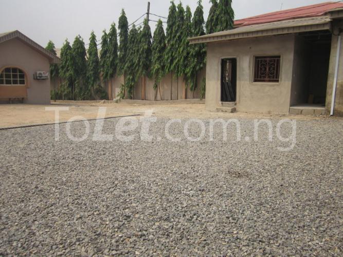 2 bedroom Flat / Apartment for rent No 28, Mudashiru Owojolo Off Onanuga Ketu Kosofe/Ikosi Lagos