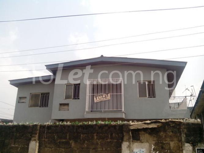 5 bedroom Flat / Apartment for rent Razaq Gbadamosi Avenue Off Banwo Street Surulere Surulere Lagos