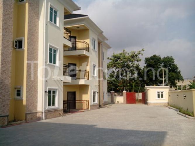 3 bedroom Flat / Apartment for rent 4b Esungbeyi Street Ikeja Ikeja Lagos
