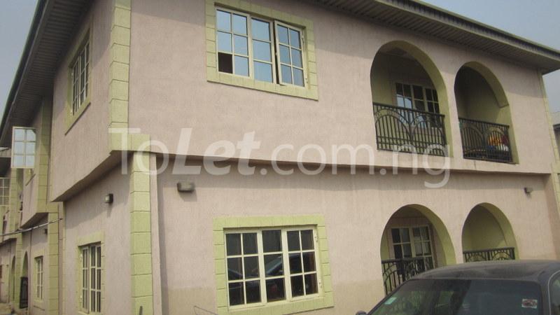 3 bedroom Flat / Apartment for rent Usman Onawuma Street Ketu Kosofe/Ikosi Lagos