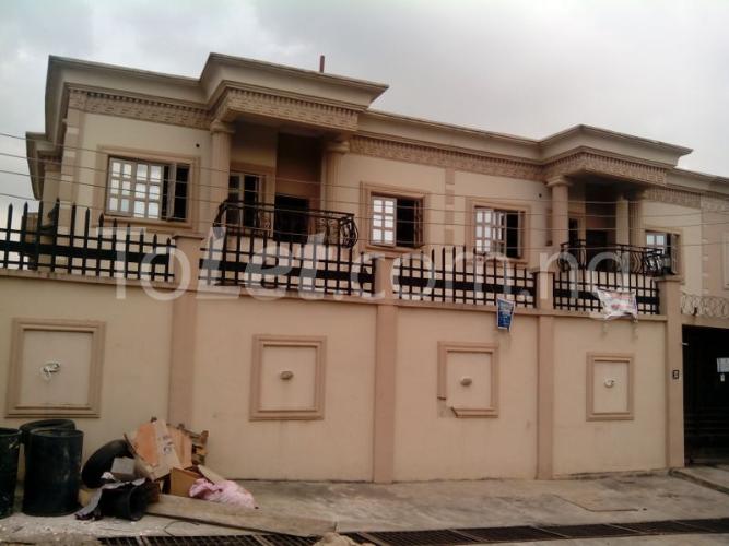 3 bedroom Flat / Apartment for rent Tunde Obitayo Street Ogff Adetoro Adelaja Street Ketu Kosofe/Ikosi Lagos
