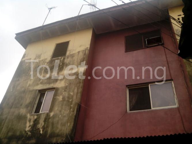 2 bedroom Flat / Apartment for rent Block 25, Iponri Housing Estate Surulere Surulere Lagos