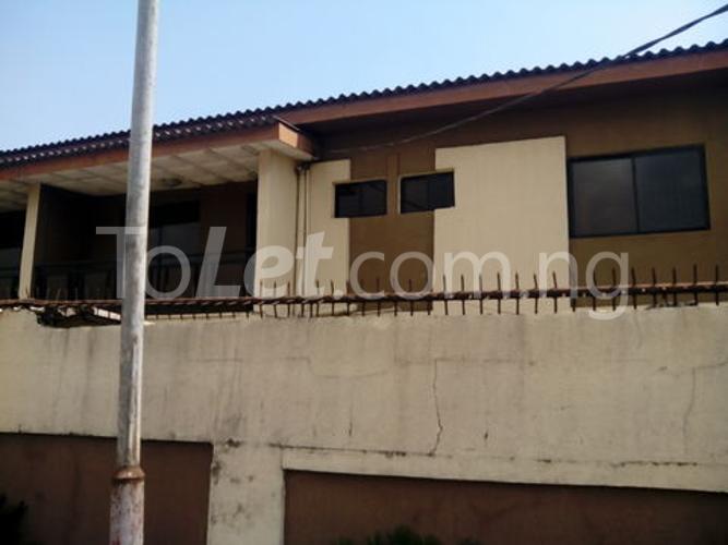 5 bedroom House for rent Yemi Oguniyi Street, Ajao Estate Maryland Ikeja Lagos