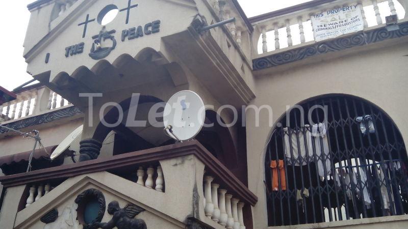 3 bedroom Flat / Apartment for rent 10, Chivita Avenue Oshodi Expressway Oshodi Lagos