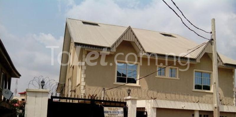 4 bedroom House for rent 15, Joe Abgator Street G.r.a Ogudu Ogudu Lagos