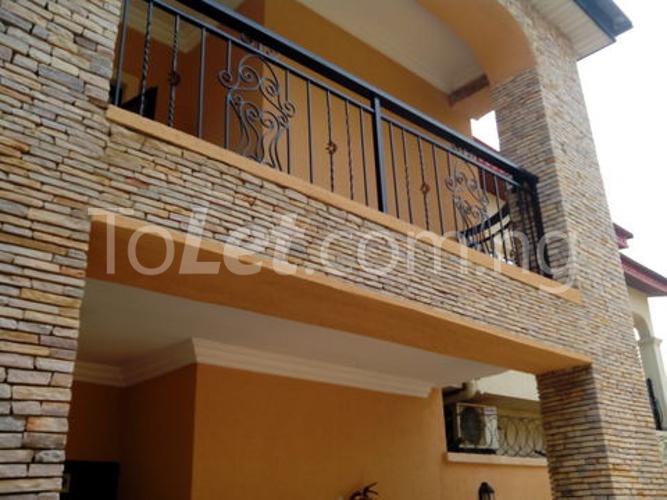 3 bedroom Flat / Apartment for rent Tokunbo Disu Street Ketu Kosofe/Ikosi Lagos