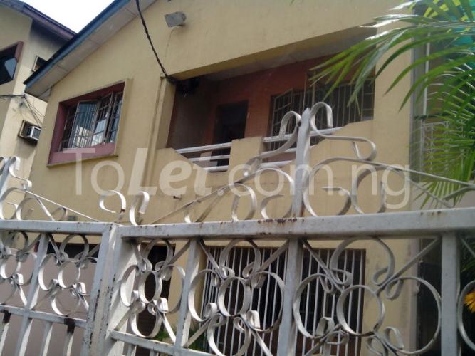 3 bedroom Flat / Apartment for rent 5 Subusola Street Off Olufemi Off Ogunlana Drive Surulere Surulere Lagos - 0