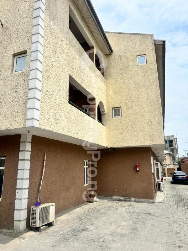 2 bedroom House for rent Ilasan Lekki Lagos