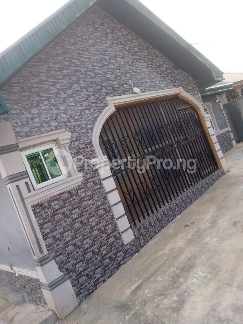 3 bedroom Flat / Apartment for rent Alaaka Off Elebu Oluyole Extension Akala Express Ibadan Oyo - 0