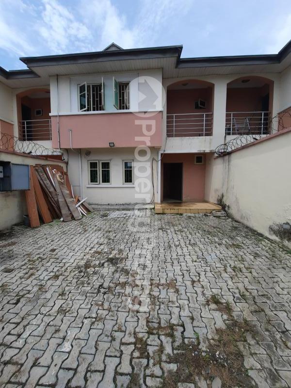 3 bedroom House for sale Chevy View Estate chevron Lekki Lagos