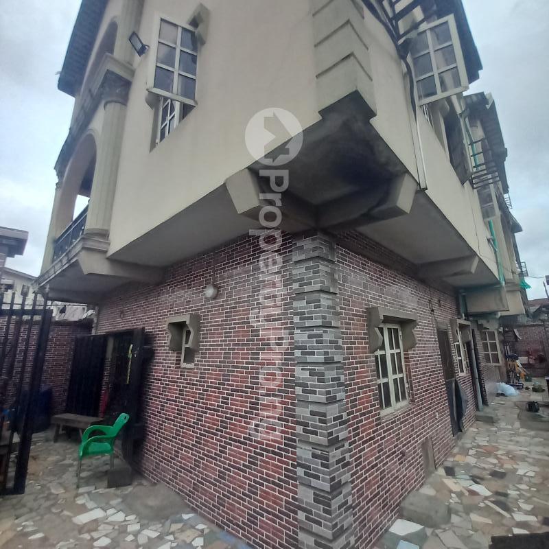 2 bedroom Flat / Apartment for rent Ebute Metta East Ebute Metta Yaba Lagos - 0