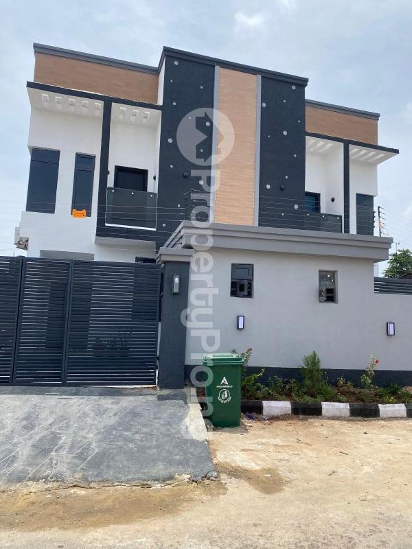 4 bedroom House for sale Off Adeniran Ogunsanya, Adeniran Ogunsanya Surulere Lagos