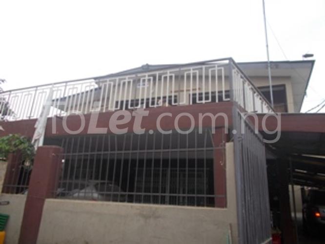 3 bedroom Flat / Apartment for rent Wala 39 Street Oshodi Expressway Oshodi Lagos