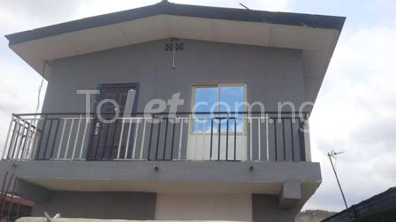 1 bedroom Flat / Apartment for rent Oyenaya Street, Shomolu Shomolu Lagos
