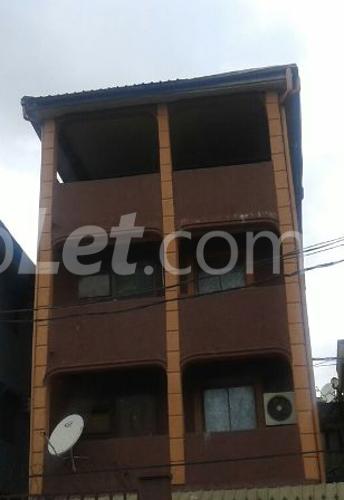 1 bedroom Flat / Apartment for rent Off Herbert Macaulay, Yaba Yaba Lagos