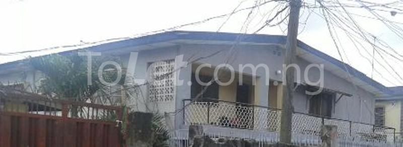 2 bedroom Flat / Apartment for rent Off Akoka Road, Yaba Yaba Lagos