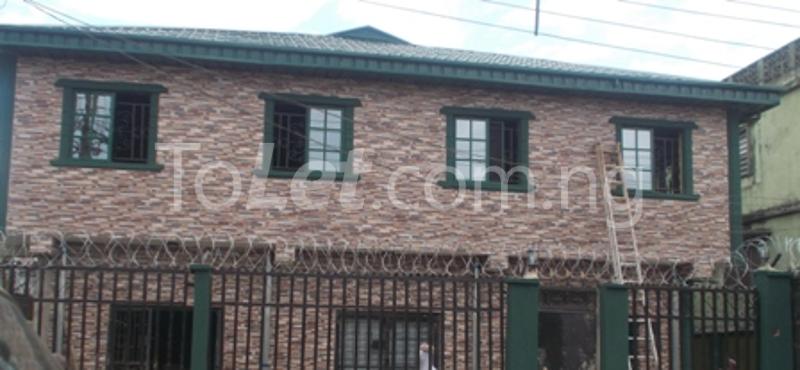 2 bedroom Flat / Apartment for rent Apata Street, Shomolu Shomolu Lagos