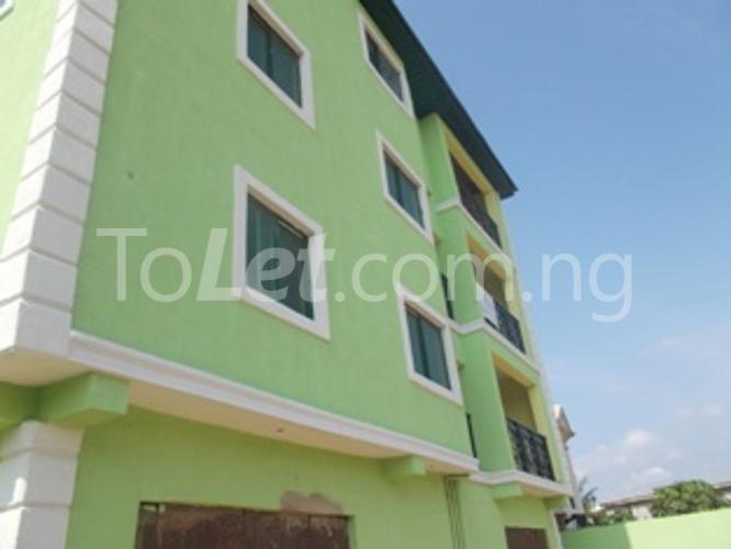 1 bedroom Flat / Apartment for rent Mafoluku Office 104 Oshodi Expressway Oshodi Lagos