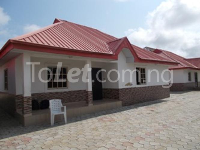 3 bedroom House for rent Bashorun Street. Balogun Town Majek Sangotedo Ajah Lagos