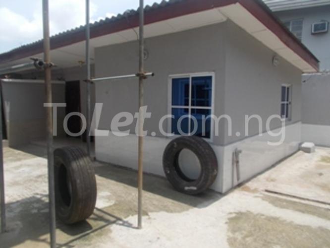 1 bedroom House for rent Ketu Close Off Brown Estate. Aguda Surulere Lagos