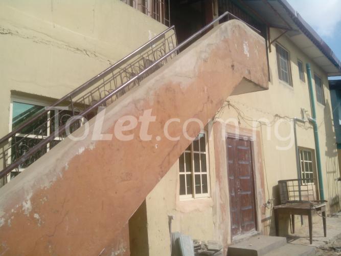 3 bedroom Flat / Apartment for rent 143, Adetola Street Off Enitan Road Surulere Surulere Lagos - 0