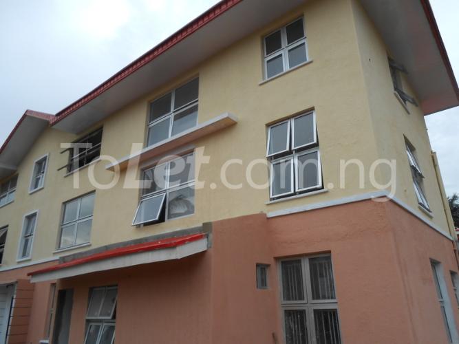 3 bedroom Flat / Apartment for rent 13 Okotie Eboh Street, Mojisola Onikoyi Estate Ikoyi Lagos