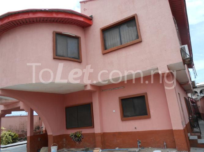 3 bedroom Flat / Apartment for rent Olukolu Street Lekki Lekki Lagos